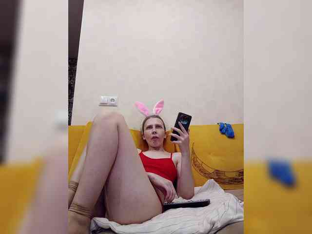 live adult webcam -queen-margo-