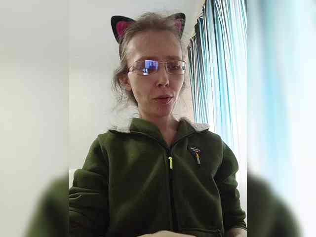-Queen-Margo- webcam