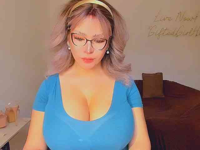 PornStarDIVA Live Webcam on BongaCams