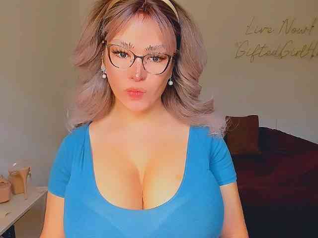 PornStarDIVA Live Webcam on BongaCams