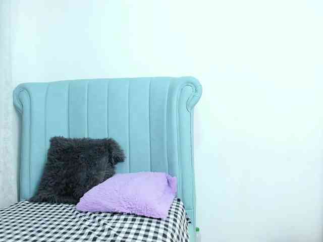 MatureBlonde MatureBlonde