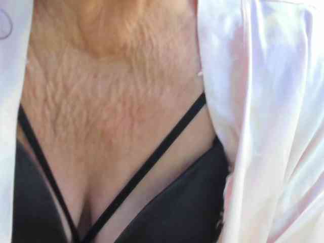 MatureBlonde webcam
