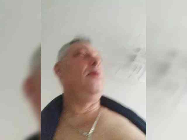 Aligator0453 Aligator0453