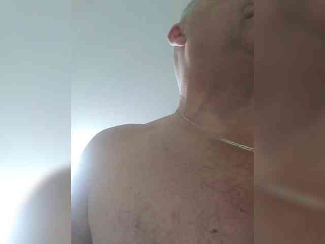 Aligator0453 Live Webcam on BongaCams