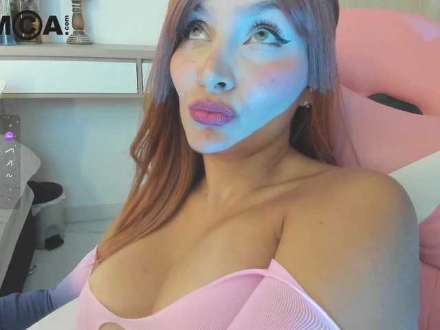 ScarlettSugar's BongaCams show and profile