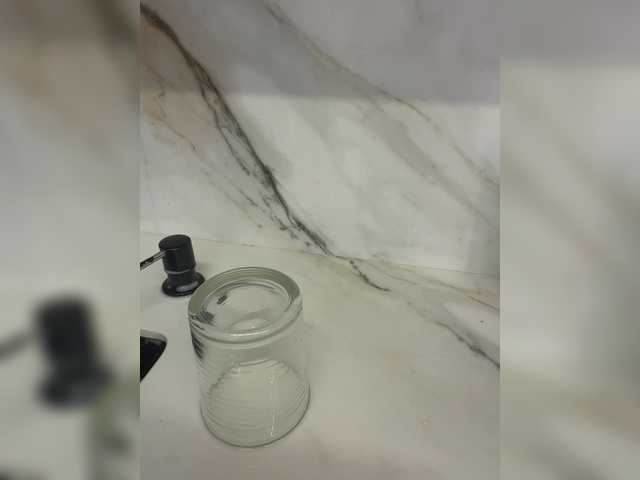 ScarlettSugar's BongaCams show and profile