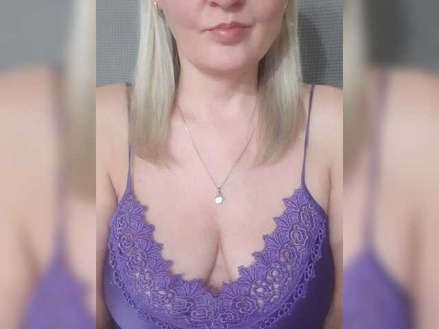 SexiestJess45's BongaCams show and profile