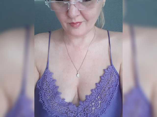 SexiestJess45's BongaCams show and profile