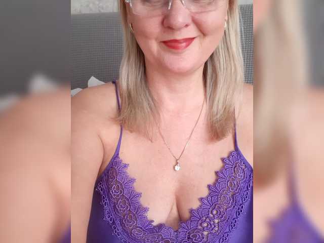 SexiestJess45's BongaCams show and profile