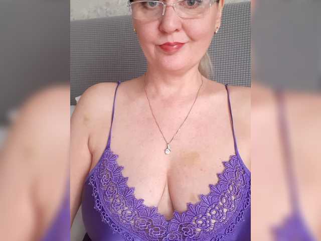 SexiestJess45's BongaCams show and profile