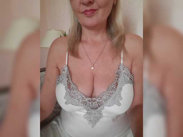  SexiestJess45 chat room