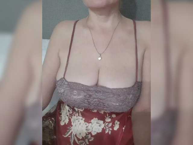 SexiestJess45 from BongaCams