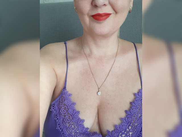 SexiestJess45's BongaCams show and profile