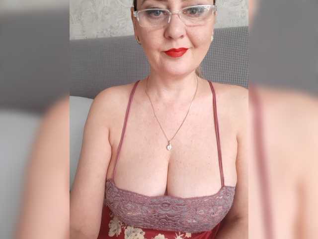 SexiestJess45's BongaCams show and profile