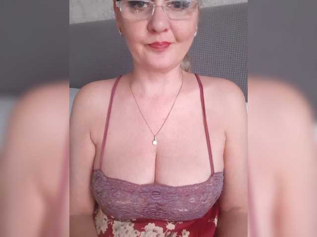 SexiestJess45's BongaCams show and profile