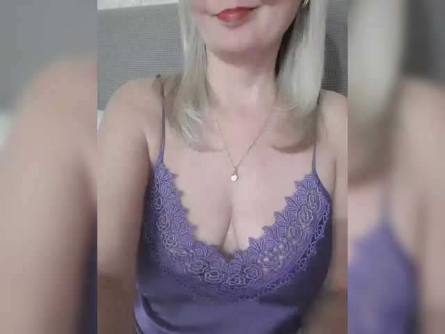 SexiestJess45 from BongaCams
