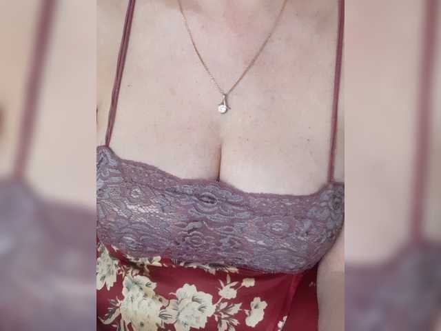 SexiestJess45's BongaCams show and profile