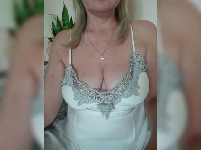  SexiestJess45 chat room