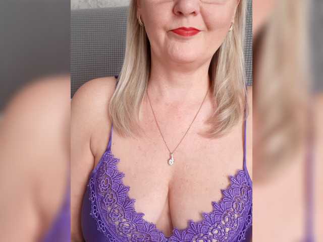 SexiestJess45's BongaCams show and profile