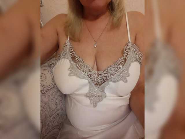  SexiestJess45 chat room