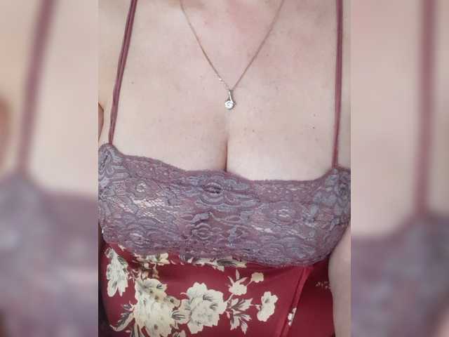 SexiestJess45's BongaCams show and profile