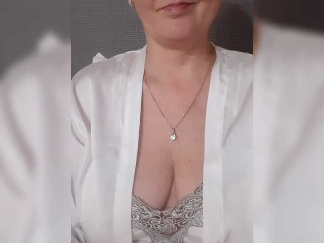 SexiestJess45's BongaCams show and profile