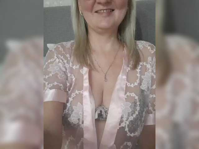  SexiestJess45 chat room