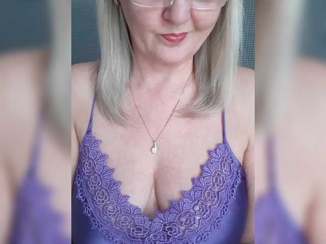 SexiestJess45's BongaCams show and profile