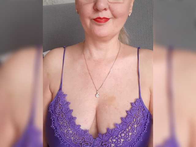 SexiestJess45's BongaCams show and profile