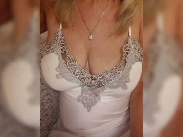  SexiestJess45 chat room