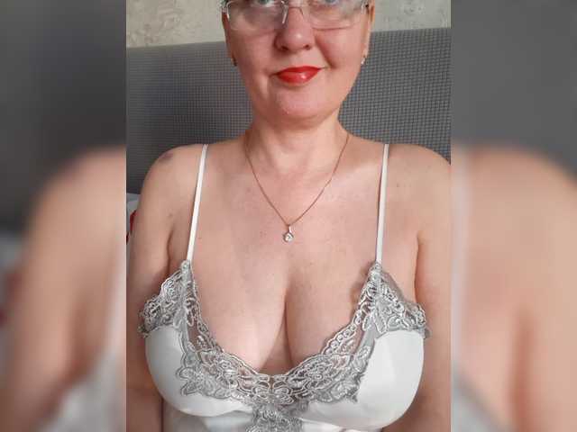 SexiestJess45's BongaCams show and profile