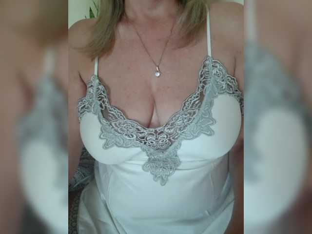  SexiestJess45 chat room