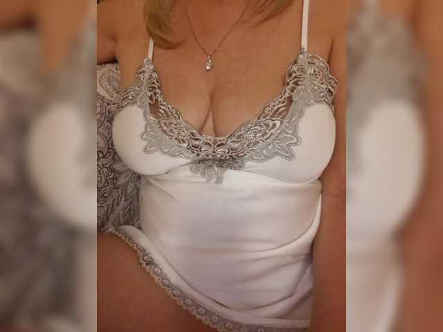  SexiestJess45 chat room