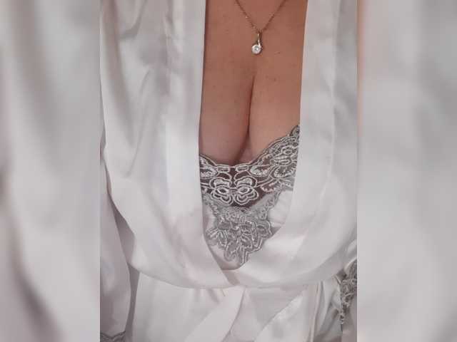 SexiestJess45's BongaCams show and profile