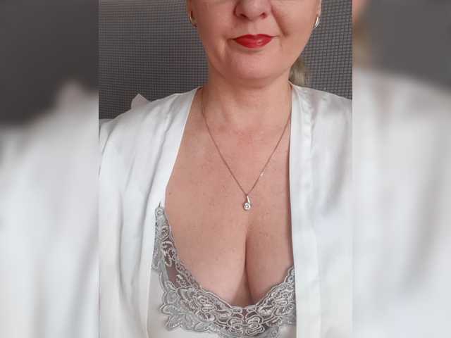 SexiestJess45's BongaCams show and profile