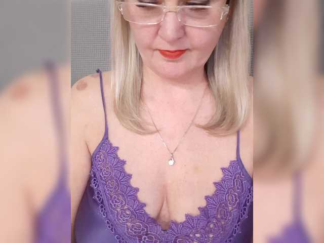 SexiestJess45's BongaCams show and profile