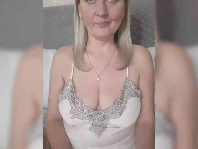 SexiestJess45 webcam