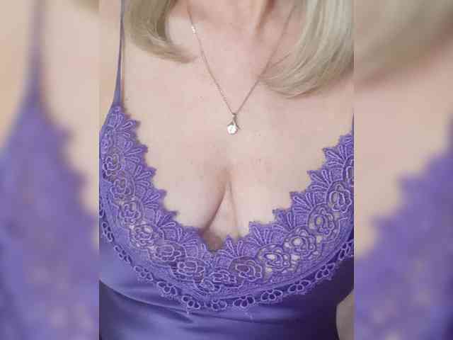 SexiestJess45 webcam