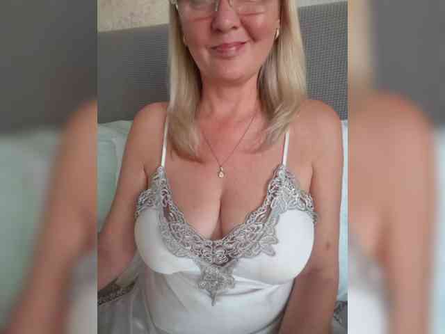SexiestJess45 webcam