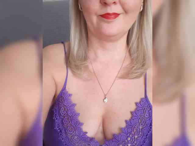 SexiestJess45 webcam