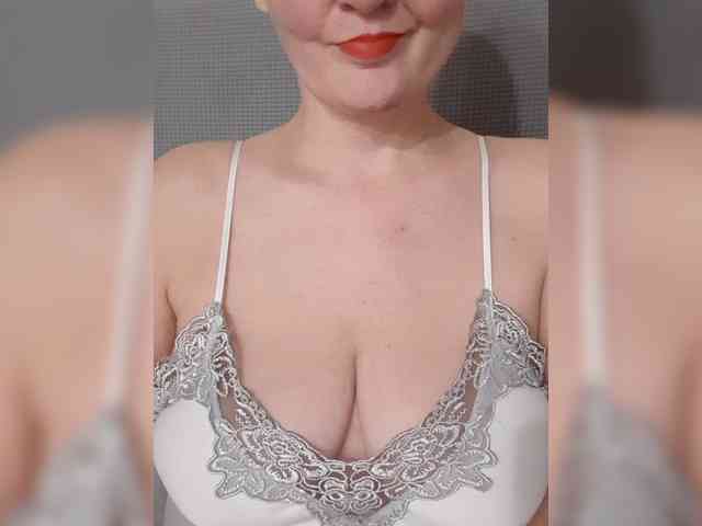 SexiestJess45 webcam