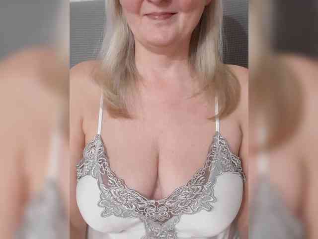 SexiestJess45 SexiestJess45