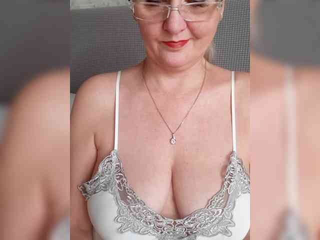 SexiestJess45 SexiestJess45