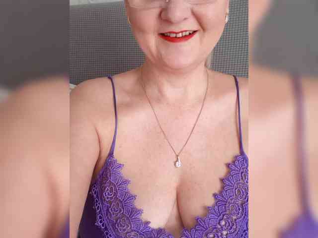 SexiestJess45 webcam