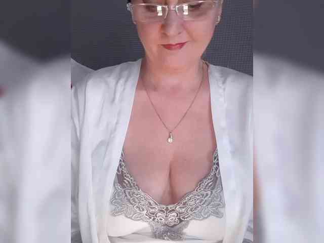 SexiestJess45 SexiestJess45