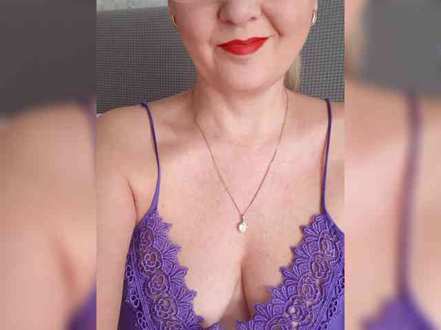 SexiestJess45 webcam