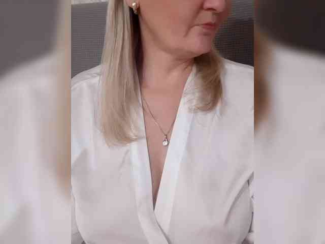 SexiestJess45 SexiestJess45