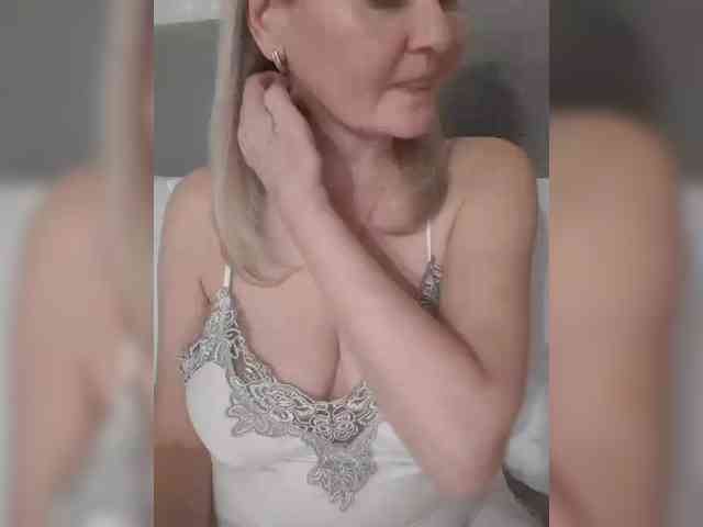 SexiestJess45 webcam