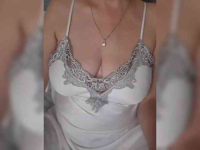 SexiestJess45 webcam