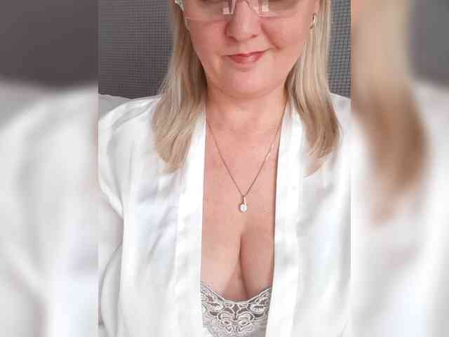 SexiestJess45 webcam